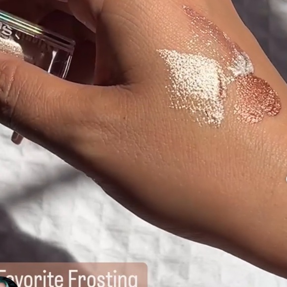 Jeffree Star Liquid Star Shadow Shimmering Eyeshadow in Favorite Frosting BNIB - Picture 15 of 15